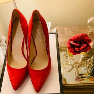 Vibrant Leap A Faith suede red pumps by Nine west